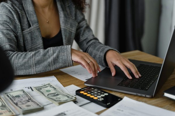 Why small businesses need professional payroll accountants